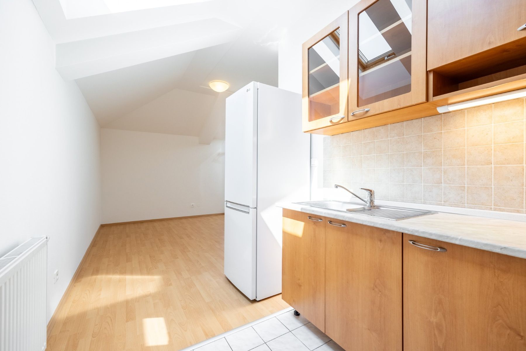 Prodej bytu 1+kk 38 m², Praha – náhled fotky 7