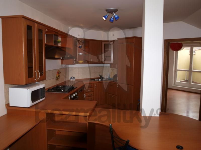 Pronájem bytu 2+kk 64 m²