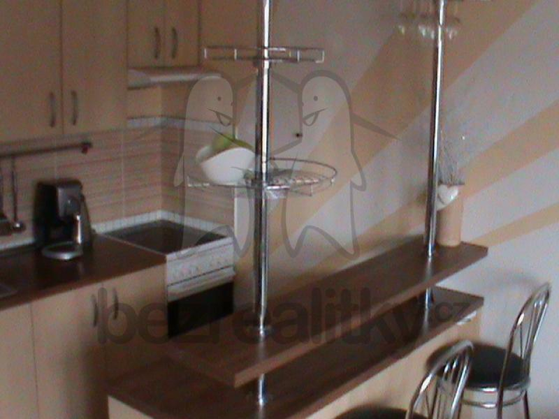 Pronájem bytu 1+kk 35 m² — photo 3