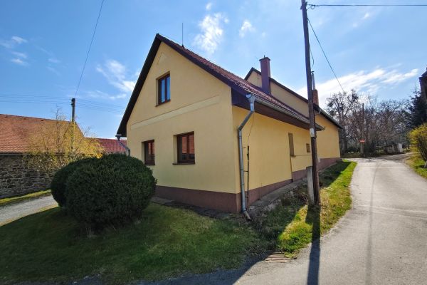 U Dálnice, Říčany - Jažlovice, Středočeský kraj