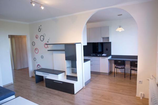 Pronájem bytu 3+kk 67 m² - Krosenská, Praha - Troja