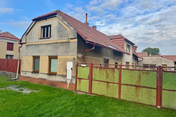 Zelené náměstí, Křinec - Křinec, Středočeský kraj
