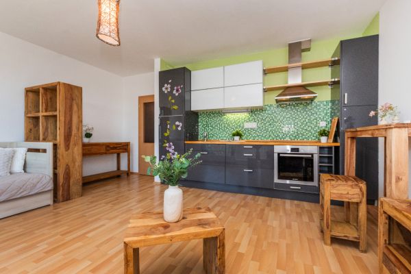 Žitná, Hostivice - Litovice, Středočeský kraj