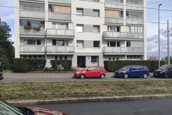 Na Petřinách, Praha - Veleslavín