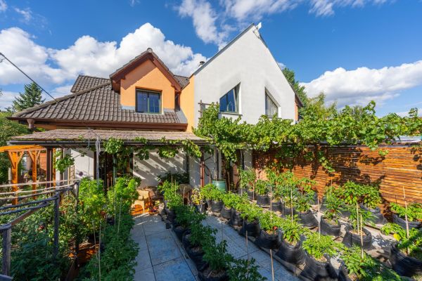 Heyrovského, Velké Přílepy - Kamýk u Velkých Přílep, Středočeský kraj