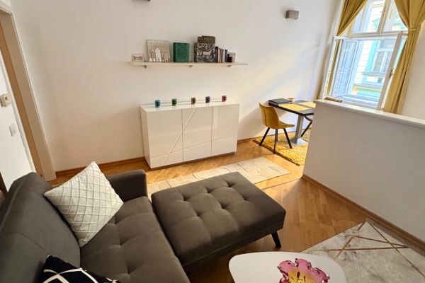 Staropramenná, Praha - Smíchov