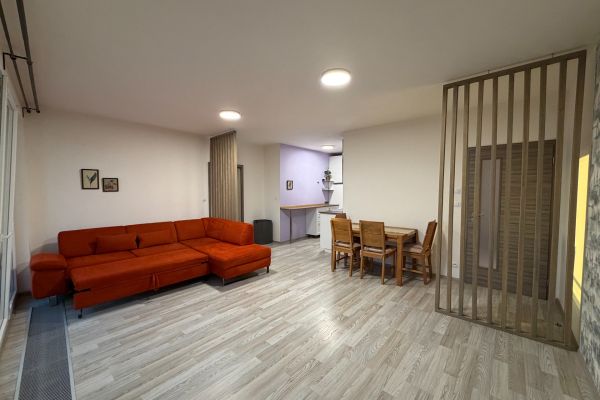 Na Maninách, Praha - Holešovice