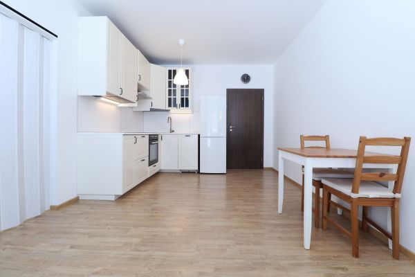 Makedonská, Praha - Střížkov