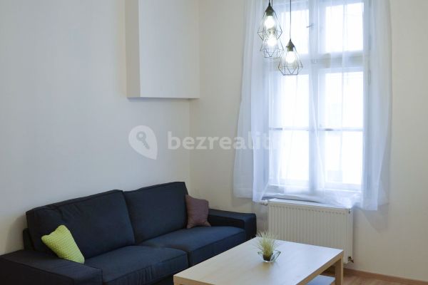 Březinova, Praha - Karlín