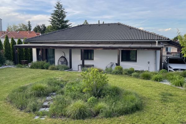 U Potoka, Kostelec nad Labem - Kostelec nad Labem, Středočeský kraj
