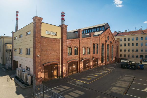 Pronájem komerčního prostoru, 6 036 m² (2 z 5)