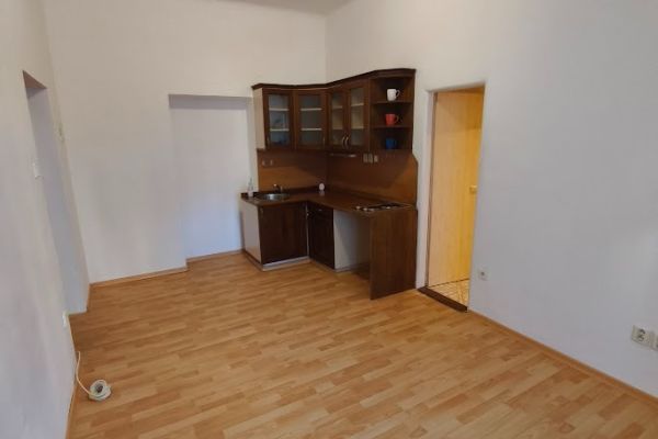 Квартира 1+kk на продаж, 23 м² (2 з 8)