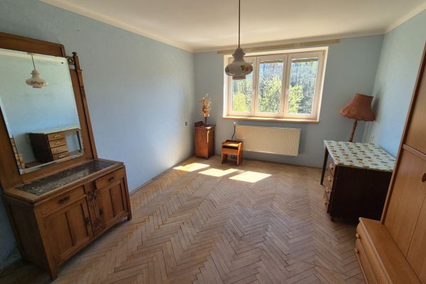 Prodej bytu 3+1, 91 m² (2 z 34)