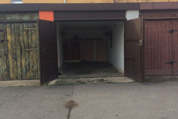 Нерухомість на продаж, 18 м² (2 з 9)