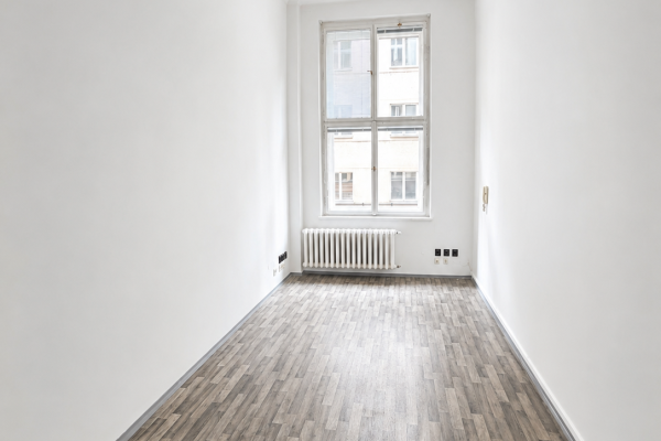 Pronájem komerčního prostoru, 15 m² (2 z 8)