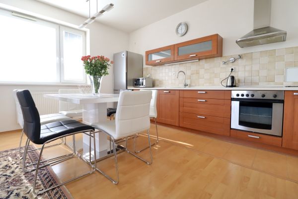 Wohnung 2+kk zur Miete, 64 m² (2 von 18)