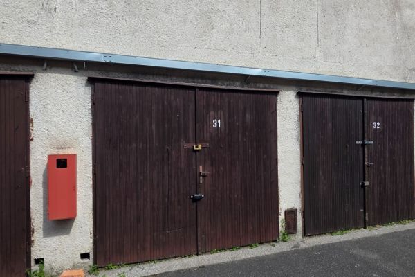 Pronájem nemovitosti, 16 m² (2 z 3)