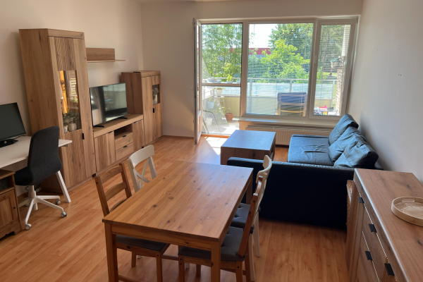 Prodej bytu 3+kk, 83 m² (2 z 11)