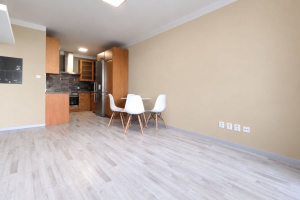 Квартира 2+kk в оренду, 48 м² (2 з 16)