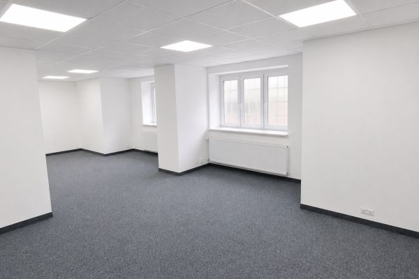 Gewerbefläche zur Miete, 92 m² (2 von 18)