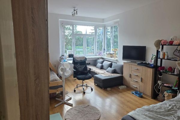 Квартира 2+kk на продаж, 63 м² (2 з 3)