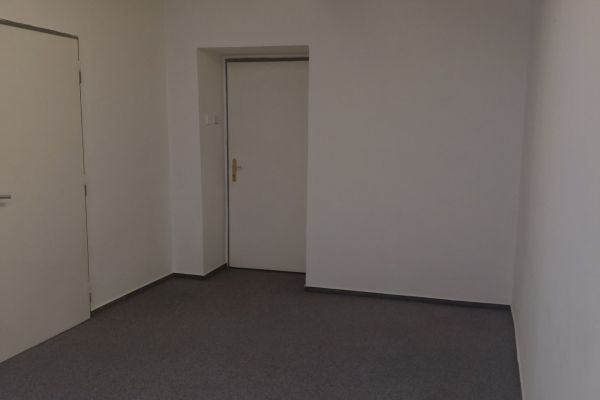 Комерційне приміщення в оренду, 17 м² (3 з 4)
