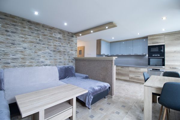 Pronájem bytu 3+kk, 65 m² (2 z 25)