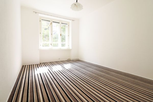 Pronájem bytu 2+kk, 52 m² (2 z 7)