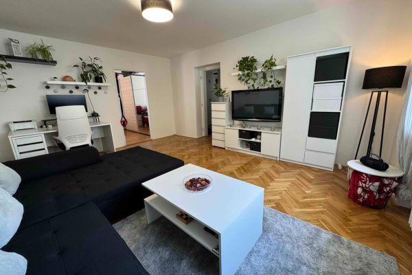 Prodej bytu 2+1, 61 m² (3 z 16)