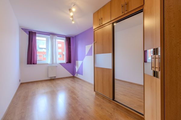 Wohnung 2+1 zur Miete, 52 m² (2 von 20)