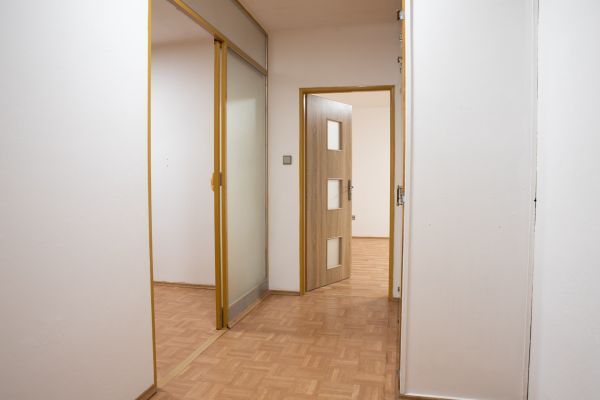 Wohnung 3+1 zur Miete, 81 m² (2 von 18)