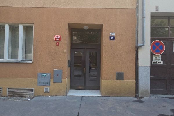 Pronájem komerčního prostoru, 124 m² (2 z 9)