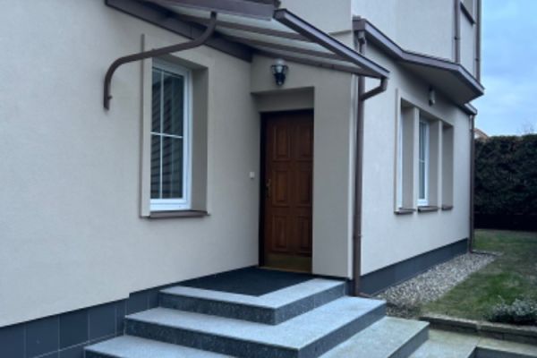 Pronájem komerčního prostoru, 75 m² (2 z 12)