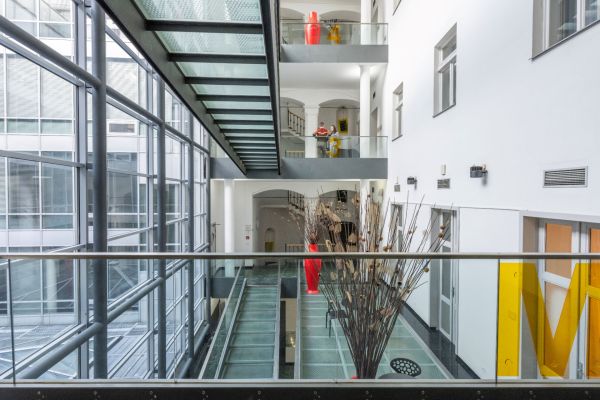 Pronájem komerčního prostoru, 37 m² (2 z 3)