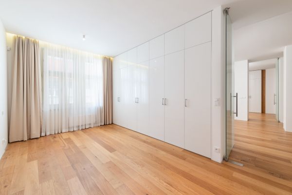 Wohnung 5+kk zur Miete, 184 m² (2 von 11)