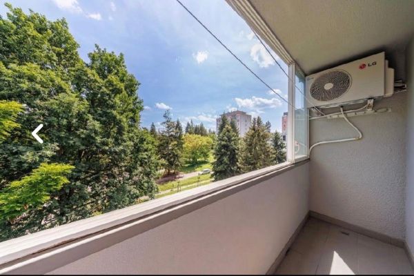 Prodej bytu 3+1, 72 m² (3 z 9)