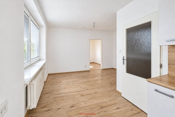 Квартира 2+kk в оренду, 37 м² (3 з 11)