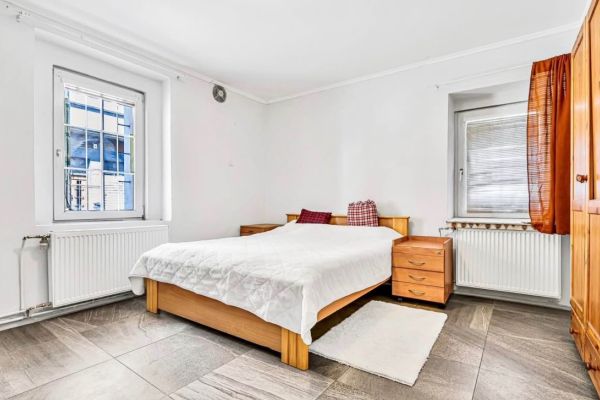 Haus 4+kk zum Kauf, 144 m² (2 von 11)
