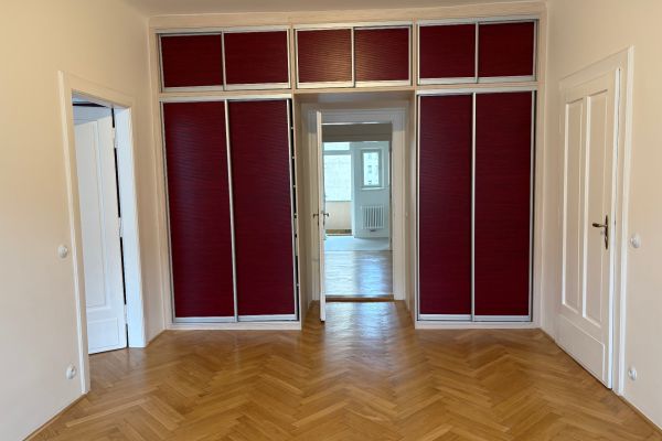 Prodej bytu 3+1, 124 m² (2 z 14)