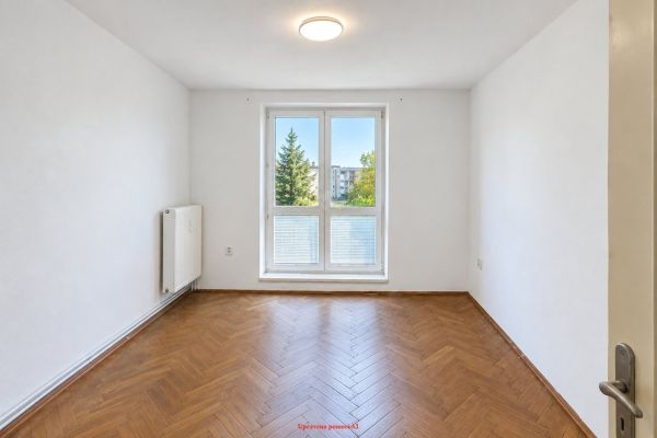 Pronájem bytu 2+1, 50 m² (2 z 15)