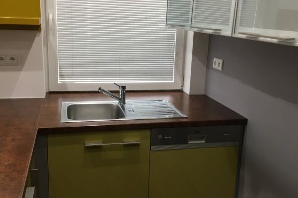 Pronájem bytu 2+kk, 55 m² (2 z 20)