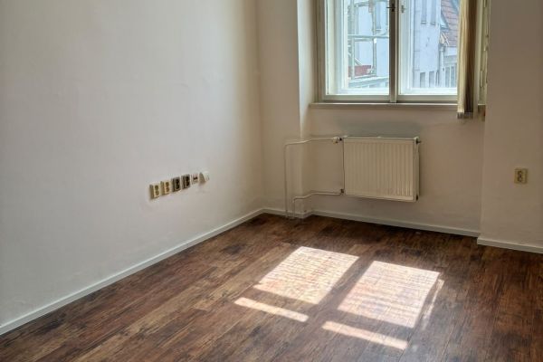 Gewerbefläche zur Miete, 13 m² (3 von 6)