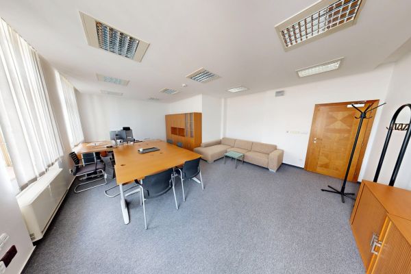Gewerbefläche zur Miete, 39 m² (2 von 20)