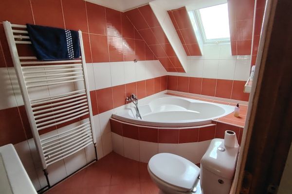 Квартира 2+kk в оренду, 85 м² (3 з 15)