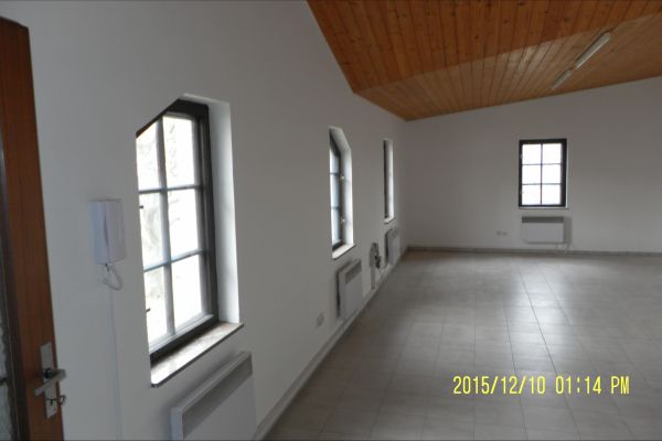 Pronájem komerčního prostoru, 100 m² (2 z 8)