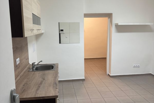 Gewerbefläche zur Miete, 27 m² (2 von 9)