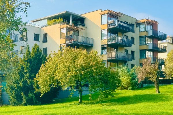Pronájem nemovitosti, 18 m² (2 z 3)