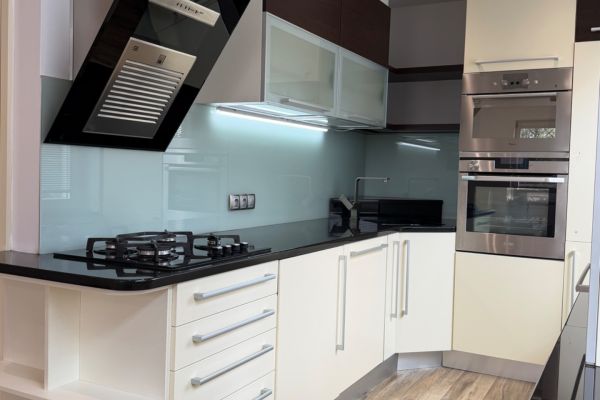 Квартира 4+1 в оренду, 92 м² (2 з 17)