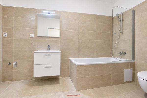 Pronájem bytu 2+kk, 39 m² (3 z 10)