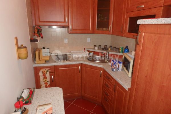 Pronájem bytu 2+kk, 43 m² (3 z 10)